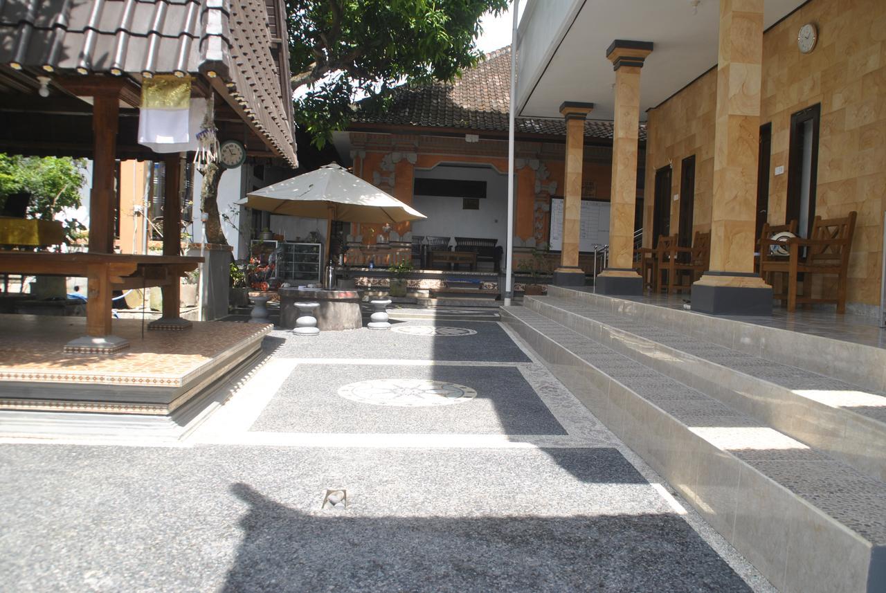 Budidin Homestay Чангу Екстер'єр фото