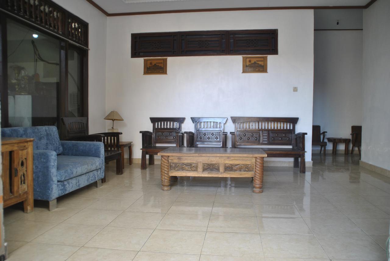 Budidin Homestay Чангу Екстер'єр фото